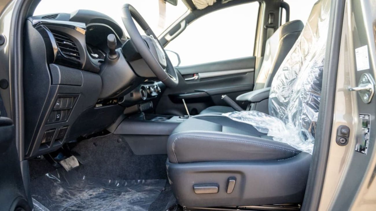 Toyota Hilux 2.8L GD Adventure | Double Cabin Pickup | Automatic | Four Wheel drive | Diesel | 5 Seats | 4 Door