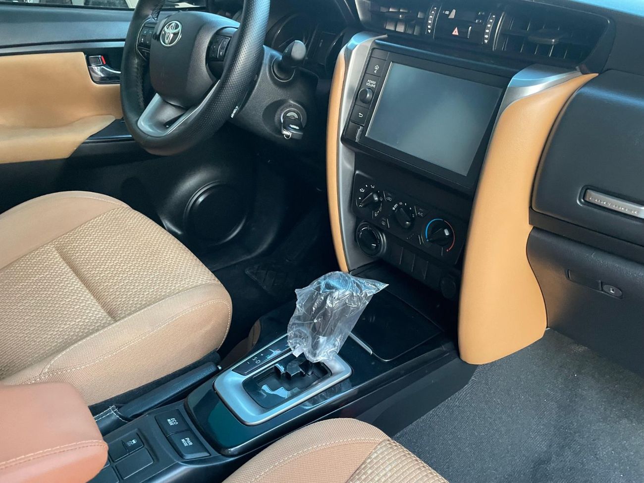 Toyota Fortuner EXR 2.7L (160 HP)