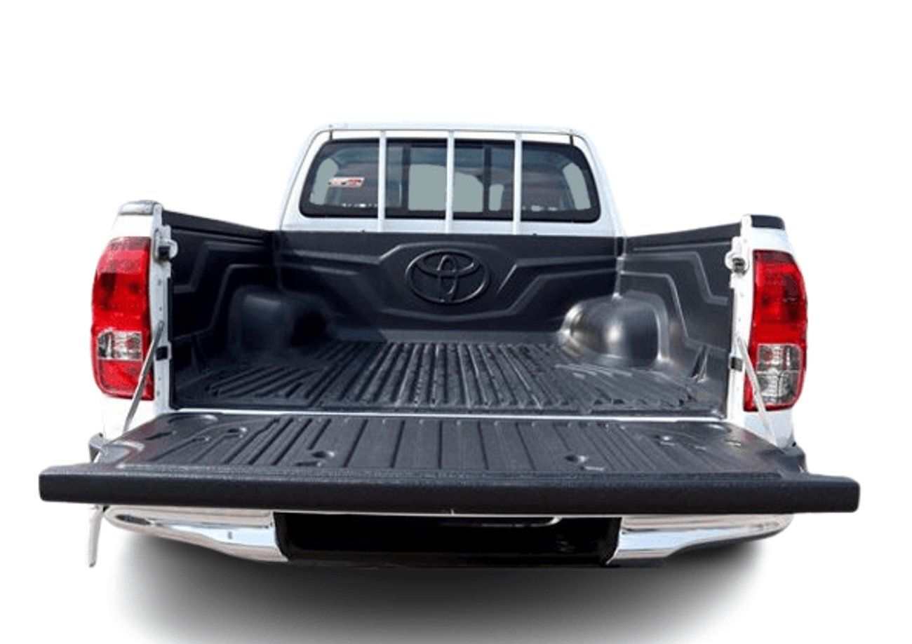 Toyota Hilux ECT0045 - Toyota Hilux Dcab GL - 2.4L Diesel Manual 2wd - White/Red