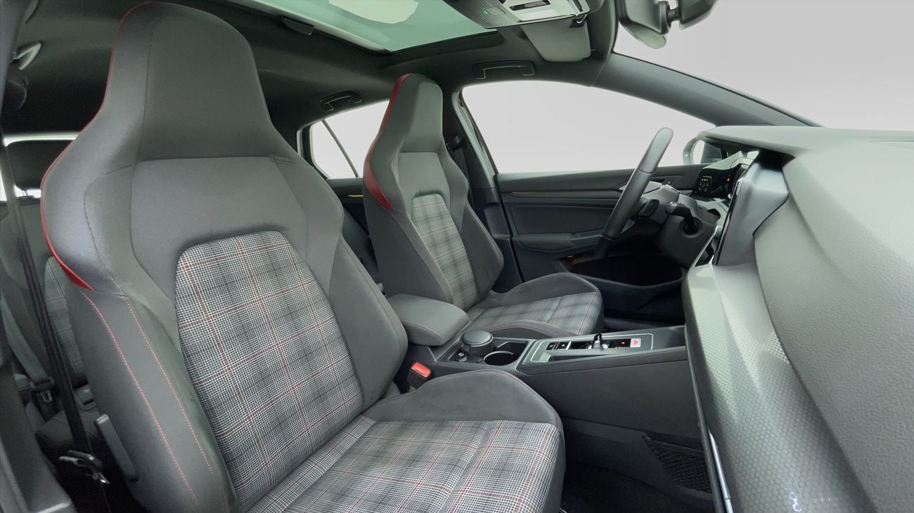 فولكس واجن جولف GTI GTI 2 | بدون دفعة مقدمة | اختبار القيادة في المنزل