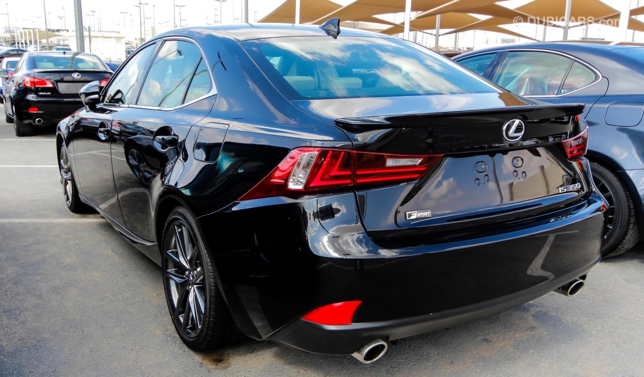 Lexus IS350