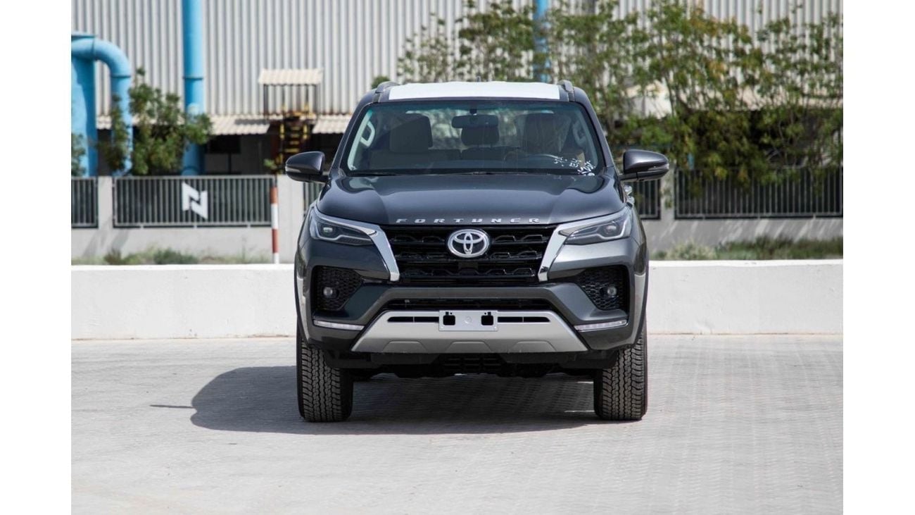 Toyota Fortuner 2023 Toyota Fortuner 4X4 2.8 18'I AL - Grey inside Chamois | Export Only