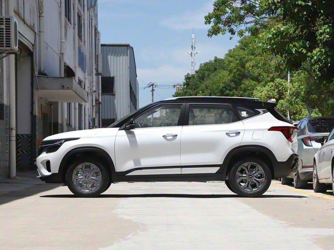 Kia Seltos Kia Seltos 1.5L IVT Luxury Comfort