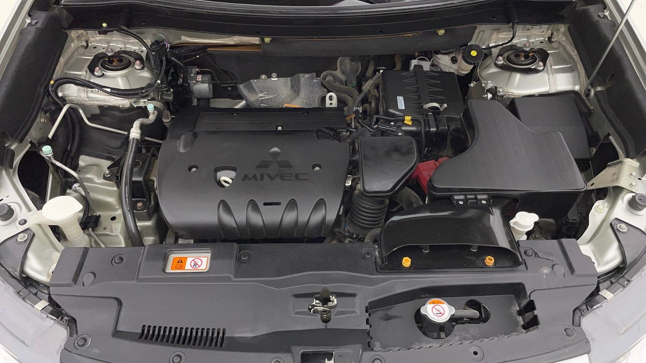 Mitsubishi Outlander GLX LOWLINE 2.4 | Zero Down Payment | Home Test Drive