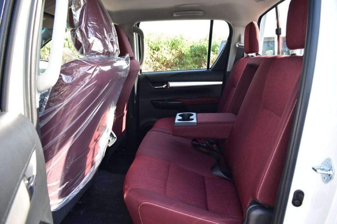 Toyota Hilux GLXS-G 2.7L PETROL AT