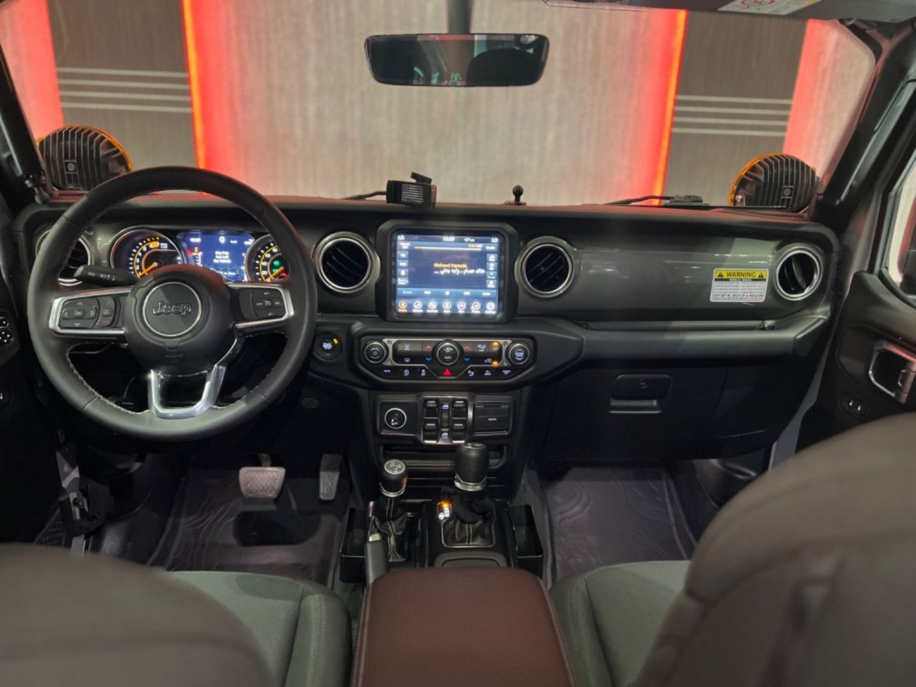 Jeep Wrangler Sahara 3.6L A/T (5 Seater)