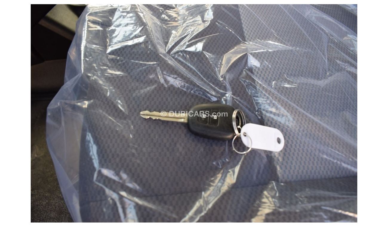 تويوتا هاياس كوميتور GL  سقف عالي