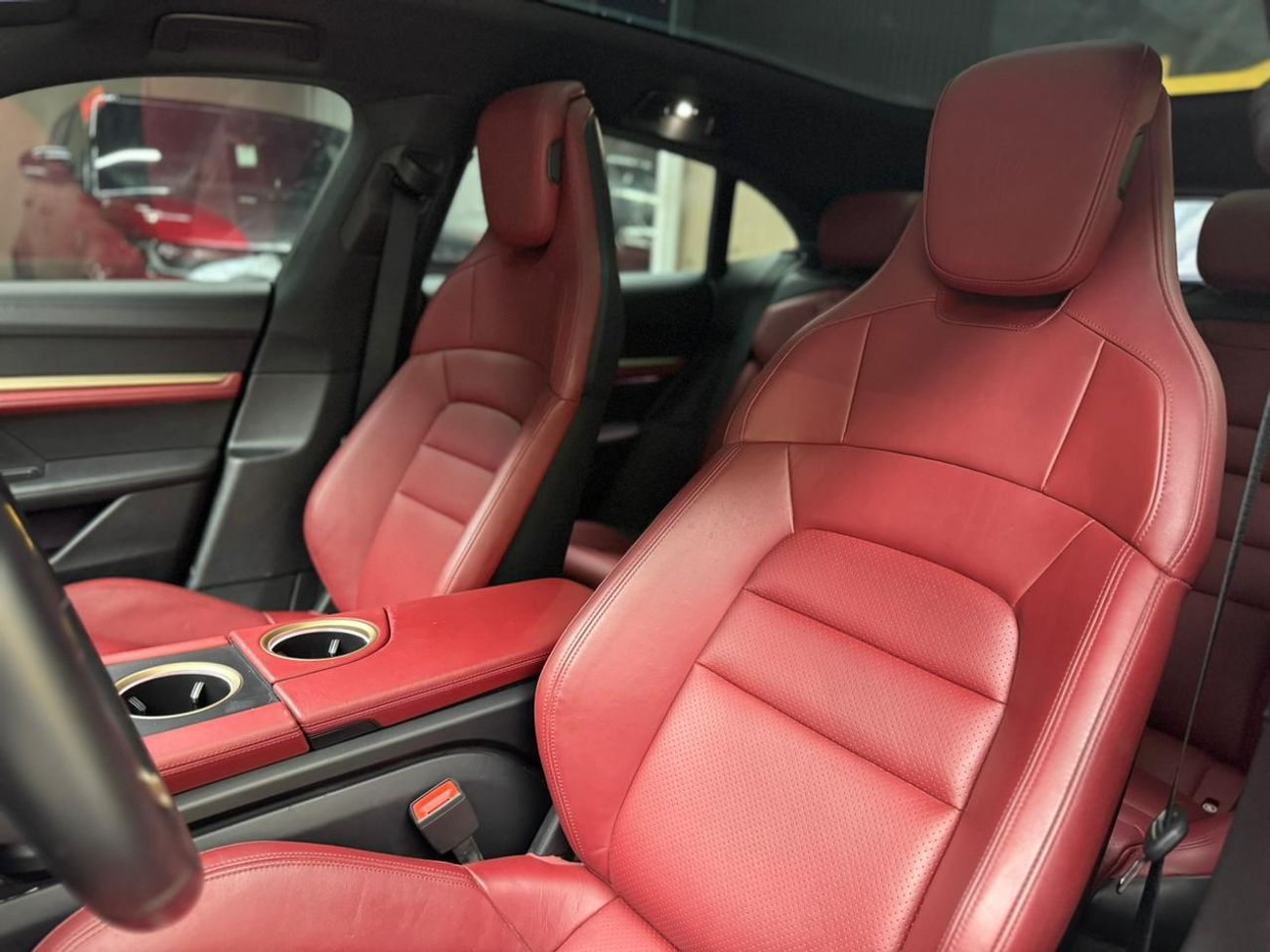 Porsche Taycan 4S Cross Tourismo