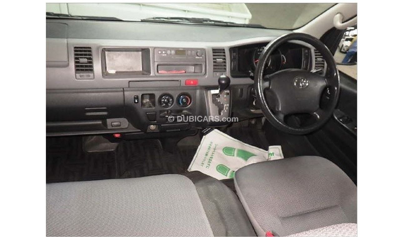 Toyota Hiace 2008