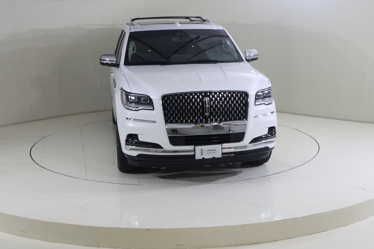 Lincoln Navigator Presidential 3.5L N1924 NAVIGATOR PRESIDENTIAL / FREE INSURANCE & REGISTRATION / AL QOUZ SHOWROOM
