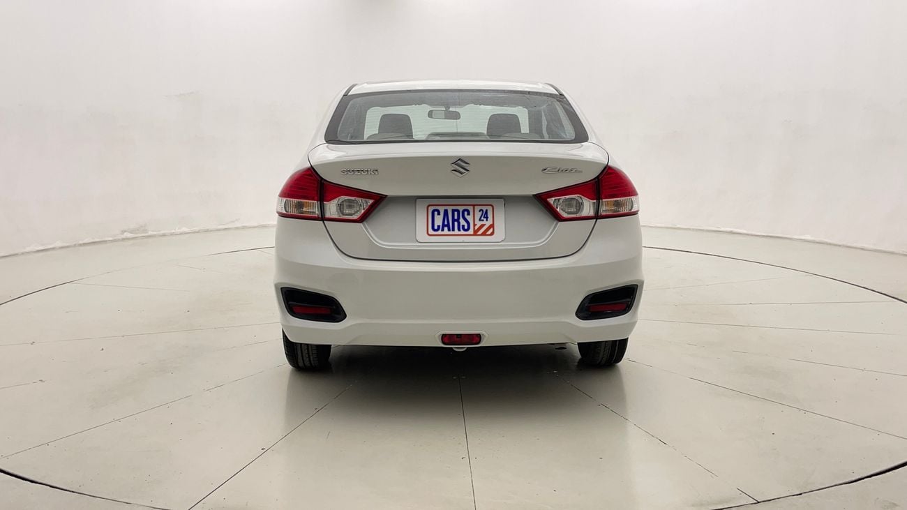 سوزوكي سياز GL 1.5 | بدون دفعة مقدمة | اختبار القيادة في المنزل