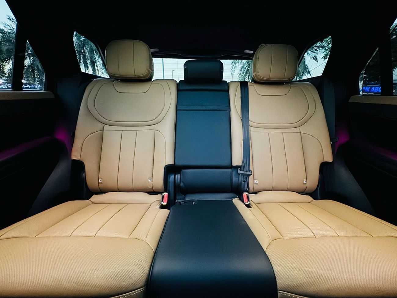 Land Rover Range Rover Sport Dynamic HSE P400 3.0L GCC SPEC UNDER WARRANTY AND SERVICE CONTRACT