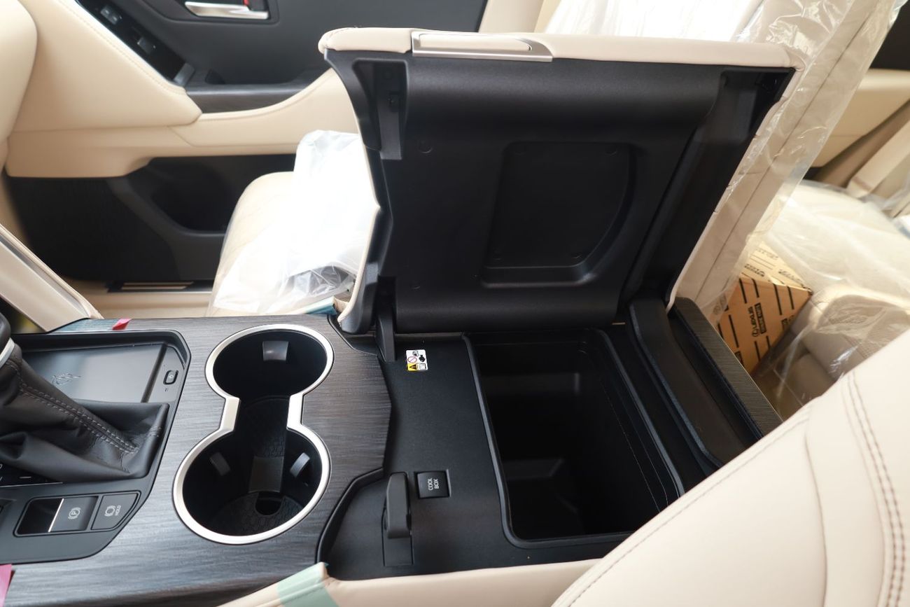 Toyota Land Cruiser TOYOTA LAND CRUISER VXR 3.5L HYBRID A/T 4WD GCC