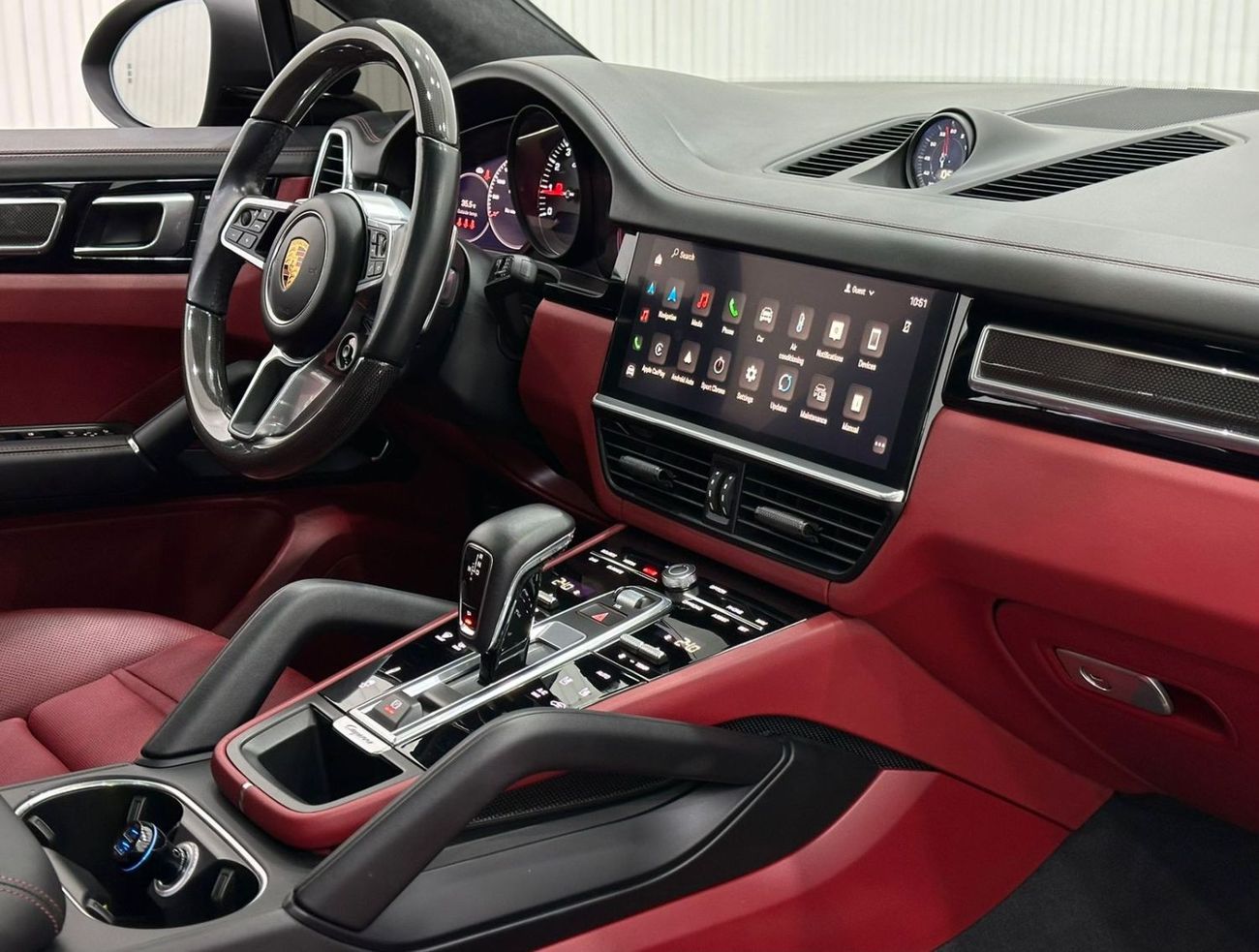 بورش كايان 2022 Porsche Cayenne GTS Coupe, Warranty, Full Porsche Service History, Full Options, Low Kms, GCC