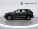 فولكس واجن تيجوان ELEGANCE 2.0L | Panoramic Sunroof with Leather Seats | VW Certified | GCC Specs | Showroom Co