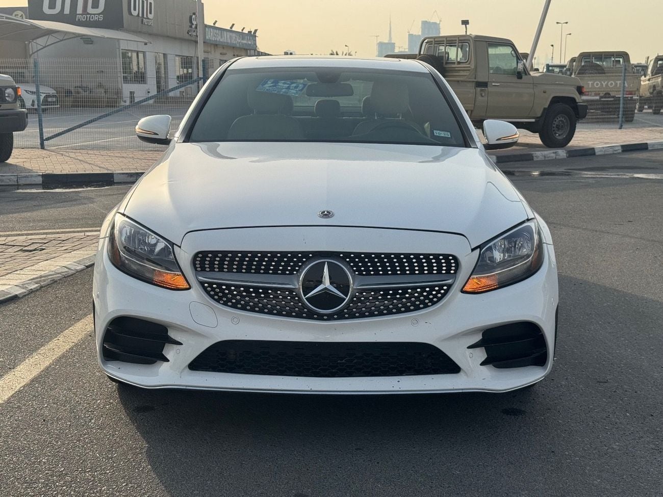 Mercedes Benz C300 STD (NON GCC) Mercedes Benz full option IMPORTED FROM USA