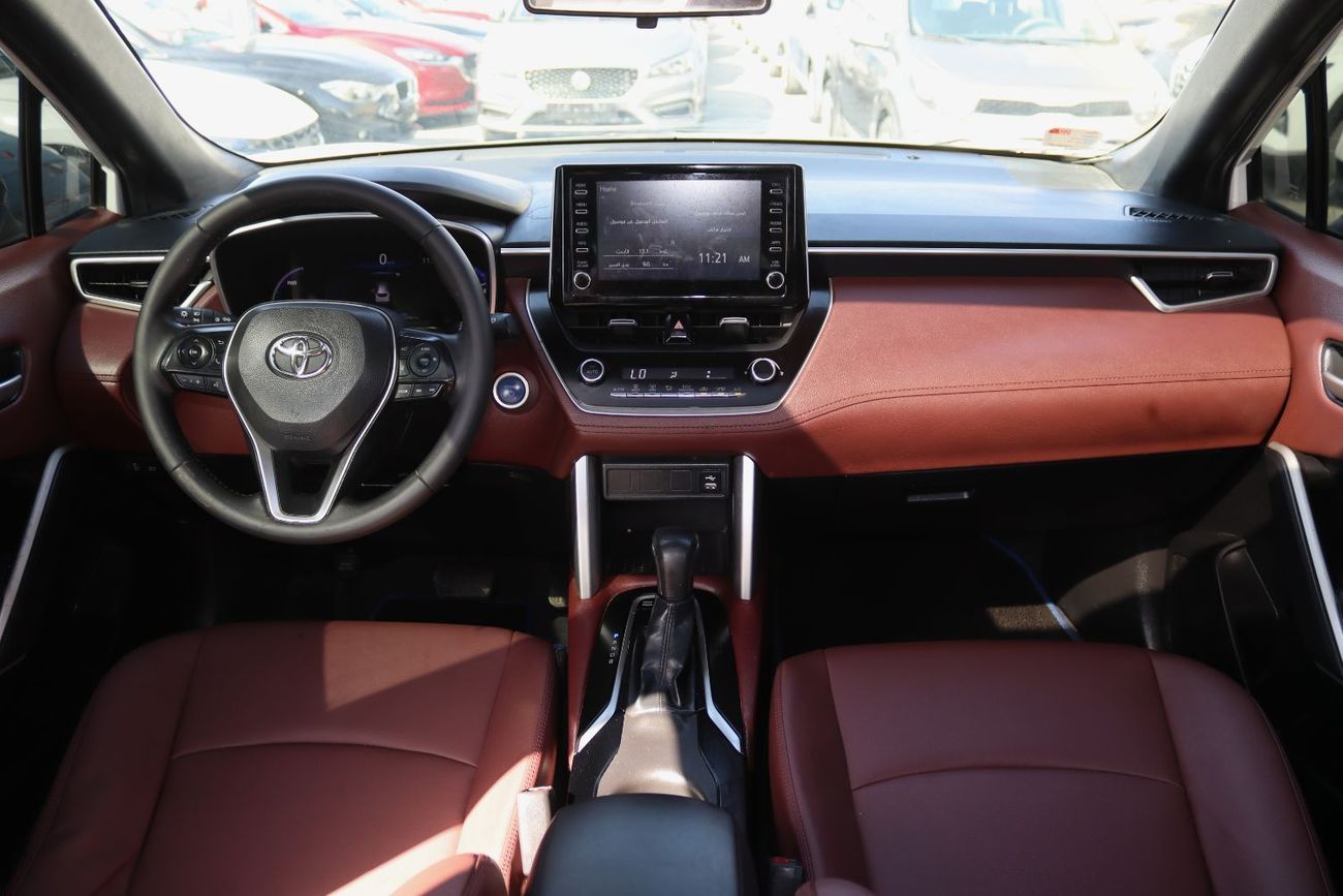 Toyota Corolla Cross 1.8L XL (HEV) Toyota Corolla Cross Hybrid - 2023 - GCC - Under Warranty - Full Options - 1.8L  - Exc