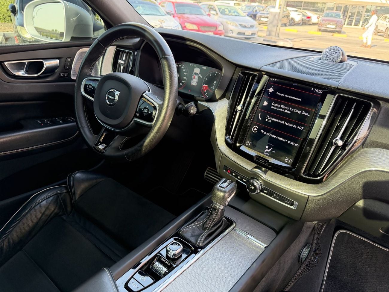 Volvo XC60 T6 R DESIGN HIGHLINE