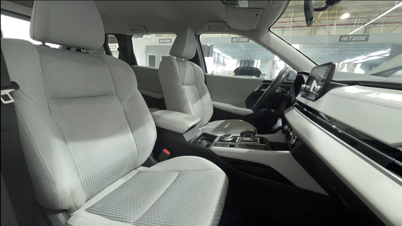 Mitsubishi Outlander GLX MIDLINE 2023 GLX MID LINE | AED 1003/Month | 0 DP | 30 Day Return | Warranty | Service History