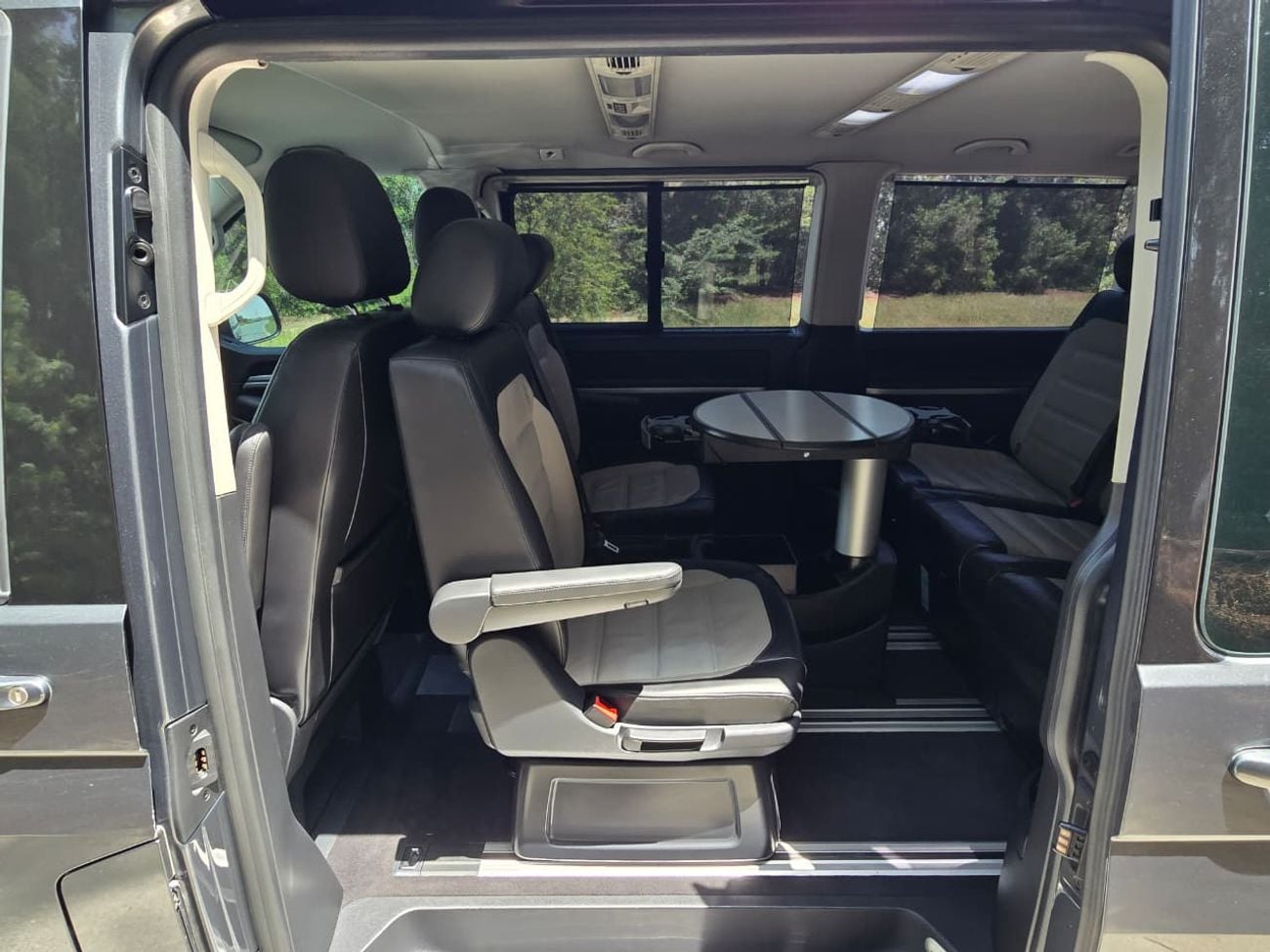 فولكس واجن ملتي فان Hihgline 2.0L