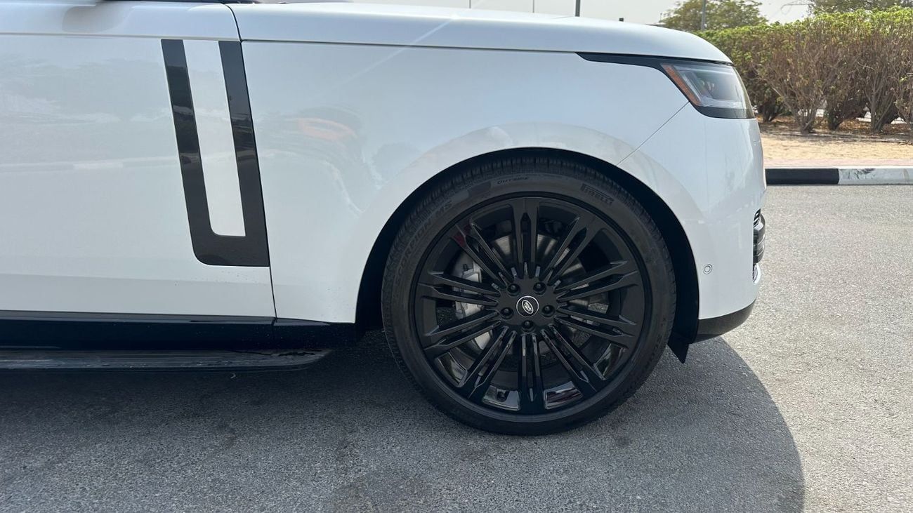 Land Rover Range Rover HSE P360 3.0L | European Specs | Full Option | 9,100 KM