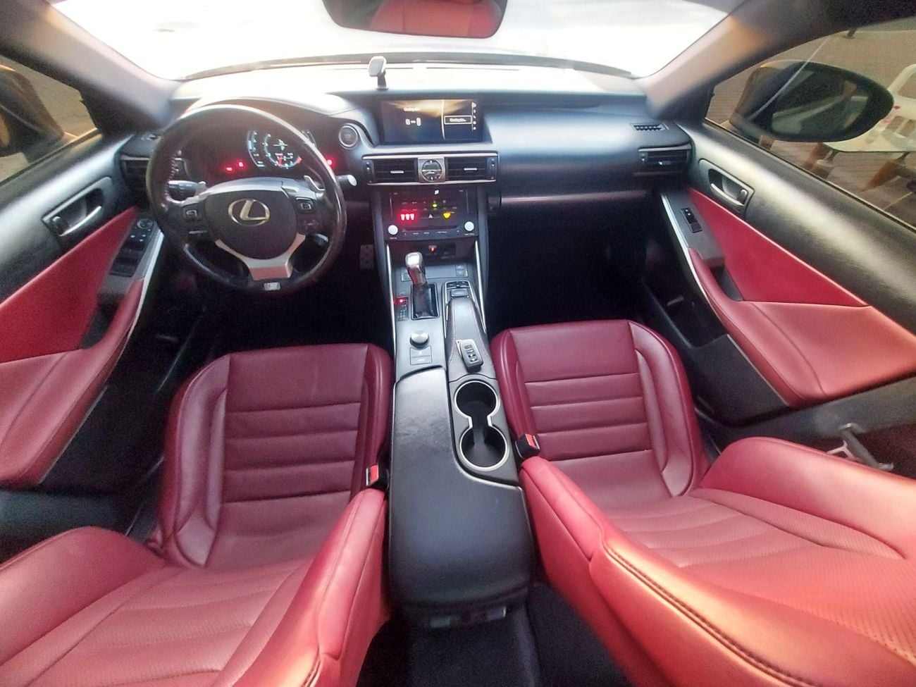 Lexus IS350 F SPORT PLATINUM