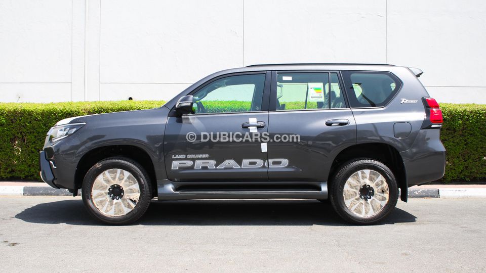 New Toyota Prado Vx 2022 for sale in Dubai - 542422