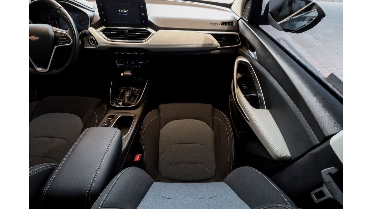 Chevrolet Captiva Chevrolet Captiva Premier 2023 GCC (7 SEATER) under Agency Warranty with Flexible Down-Payment/ Floo