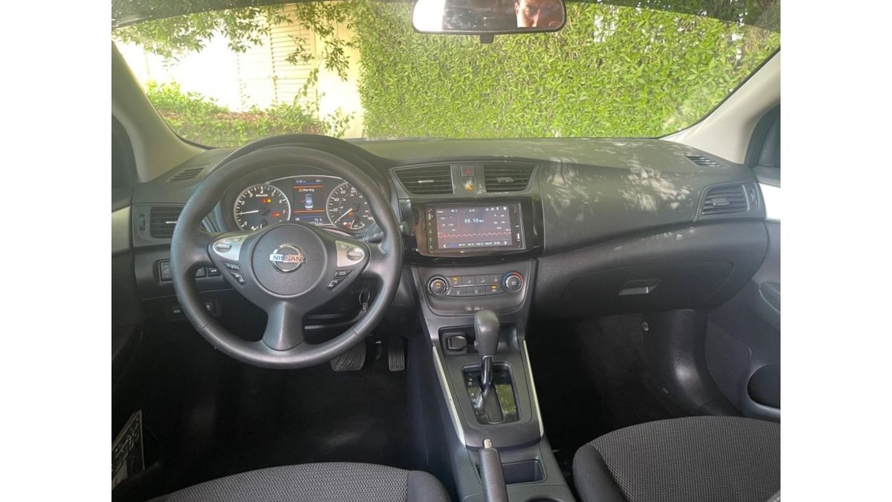 Nissan Sentra Nissan Sentra 2019  L 4 vin: 3N1AB7AP6KY392397( UAS_ SPEC) VERY GOOD CONDITION