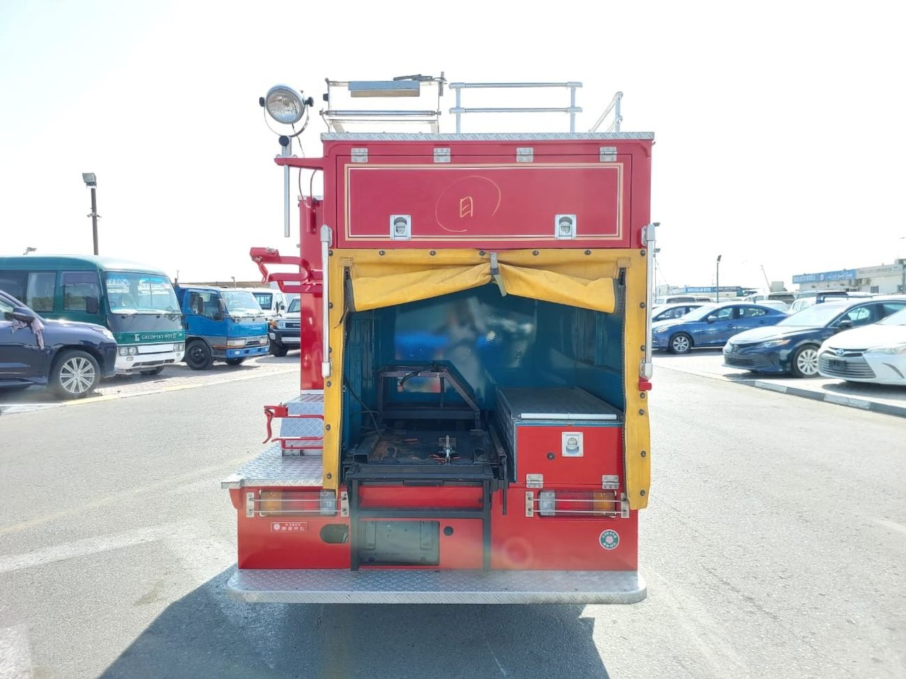 تويوتا داينا TOYOTA DYNA TRUCK RHD 1996 MODEL 3.5 L DIESEL MANUAL(PM05103)