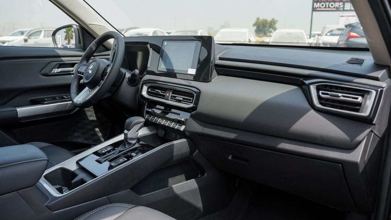 Mitsubishi Xpander Cross