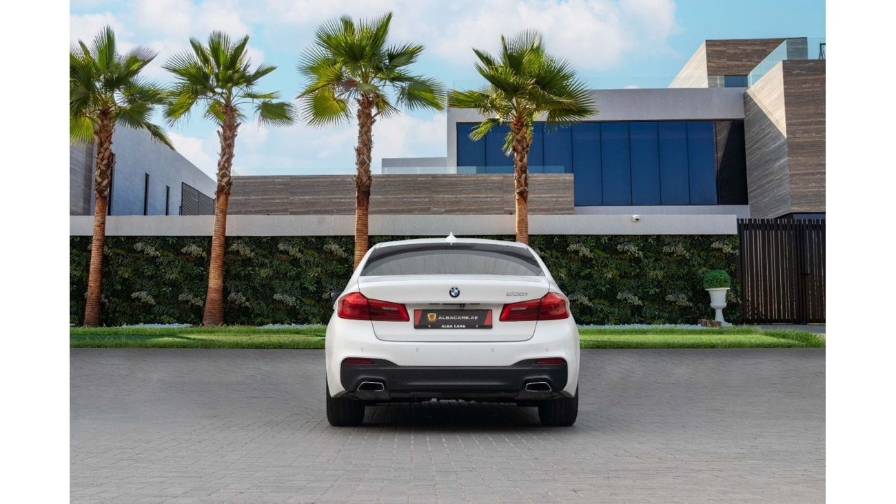 بي أم دبليو 520i i M-Kit | 2,252 P.M  | 0% Downpayment | Excellent Condition!