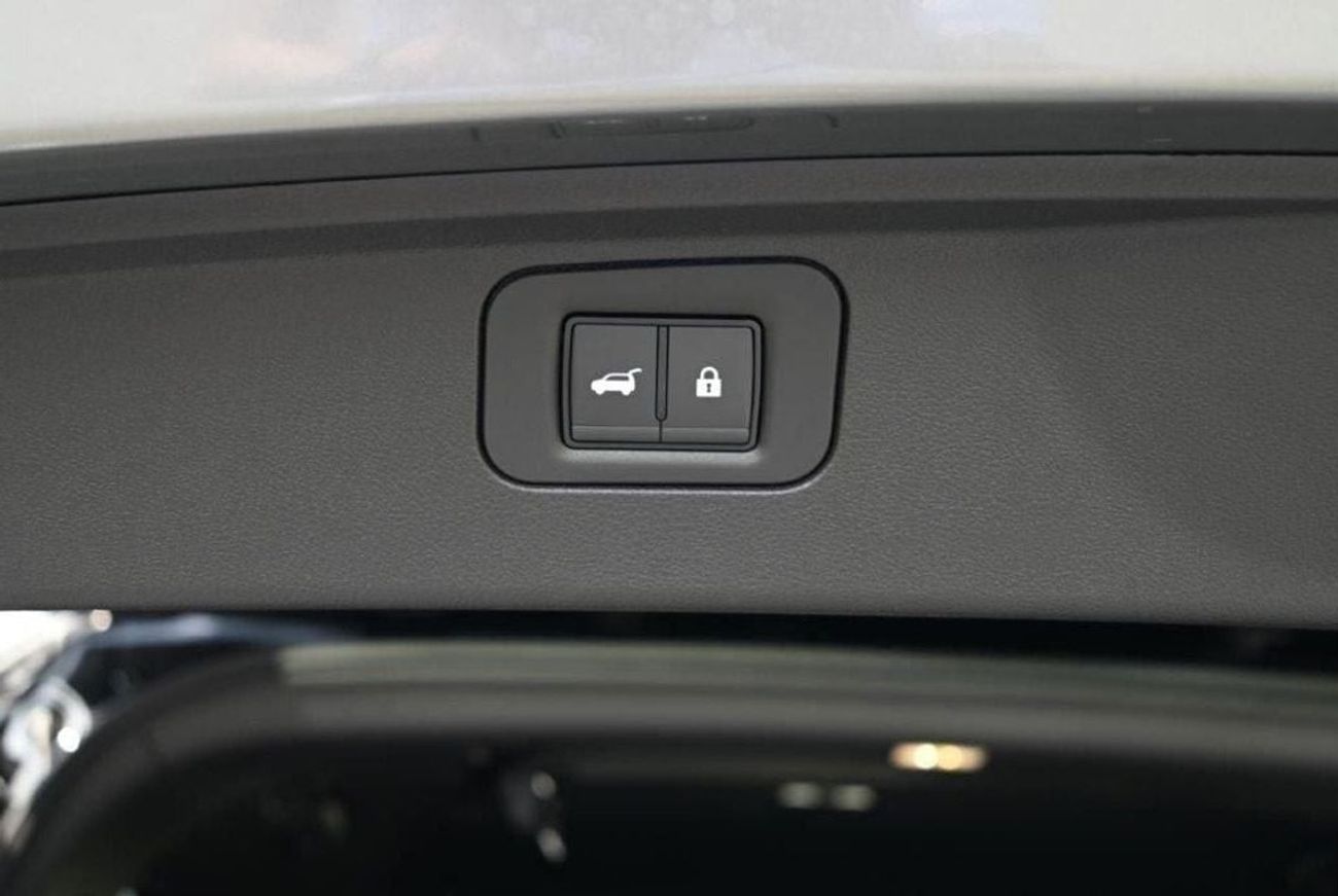 Infiniti QX80 AUTOGRAPH V6 3.5L TWIN TURBO 4WD 7 SEAT AT