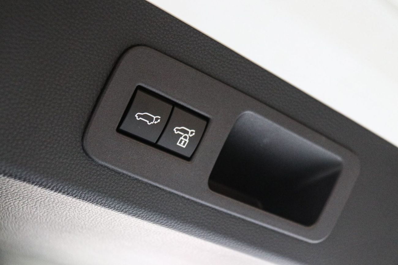 تويوتا لاند كروزر LAND CRUISER GXR 4.0L 2025 | Radar | A20