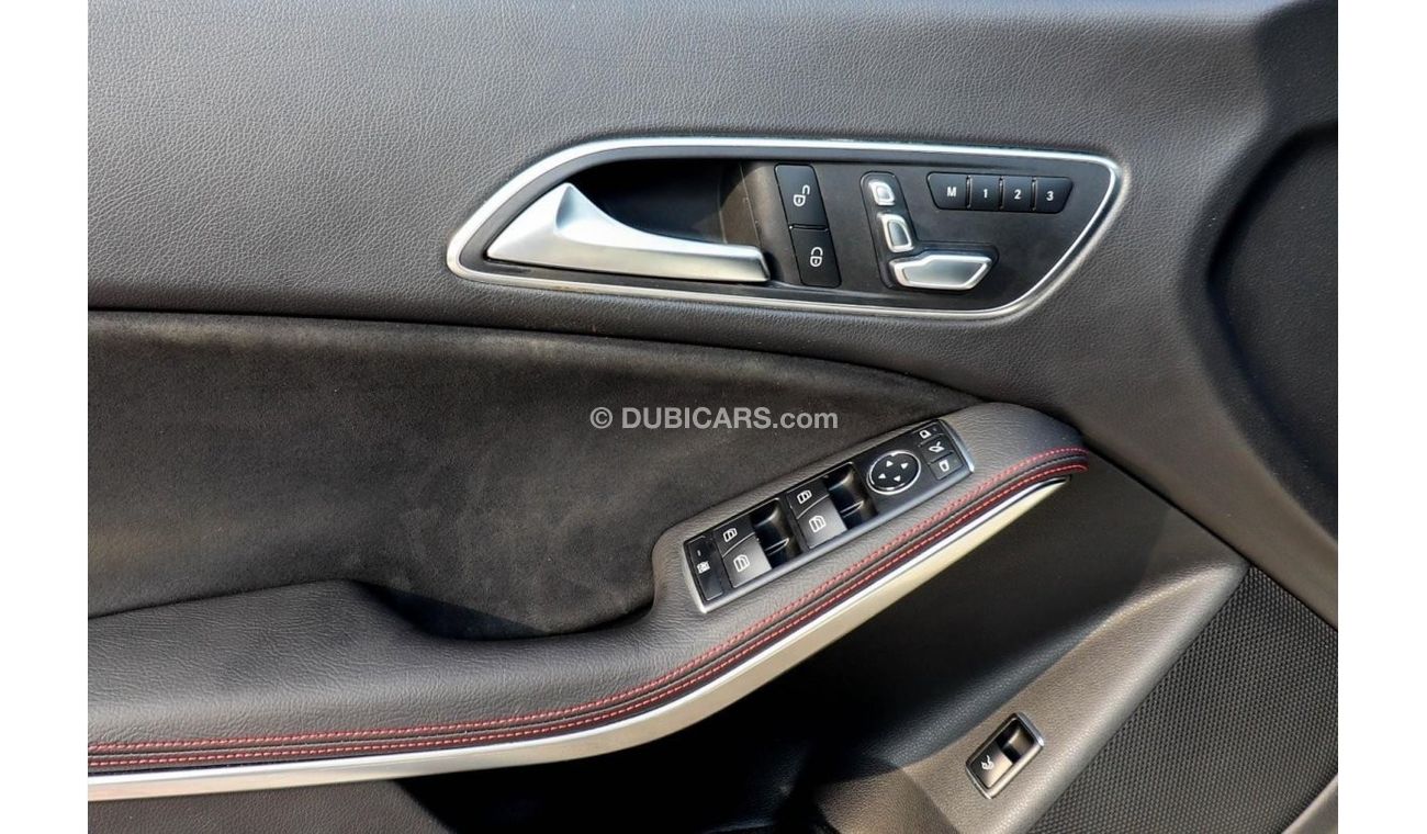 Mercedes-Benz CLA 250 Mercedes-Benz CLA250 Sport