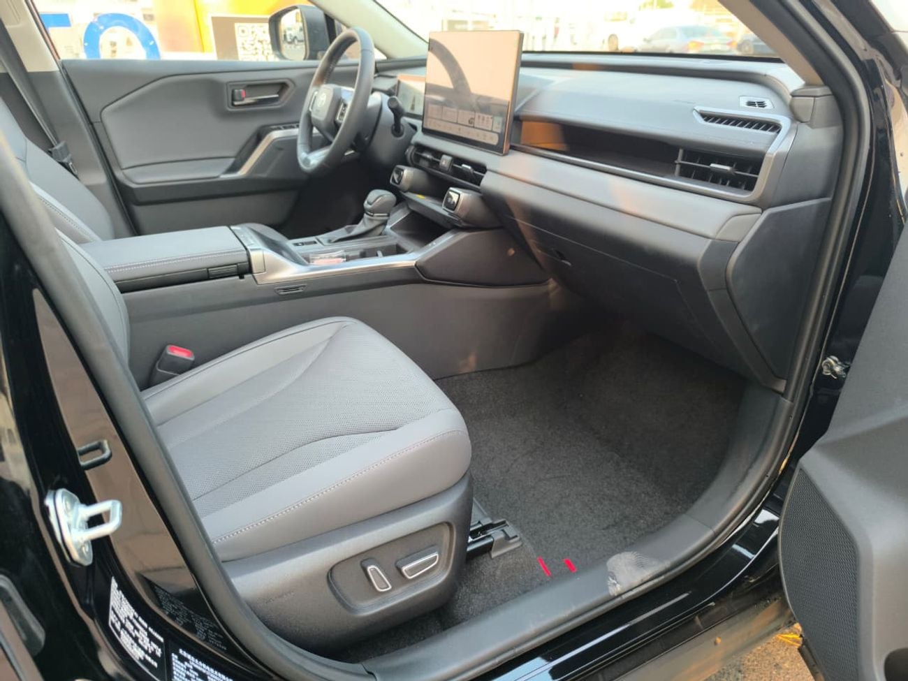تويوتا راف ٤ XLE 2.0L 4WD Full Option 2026
