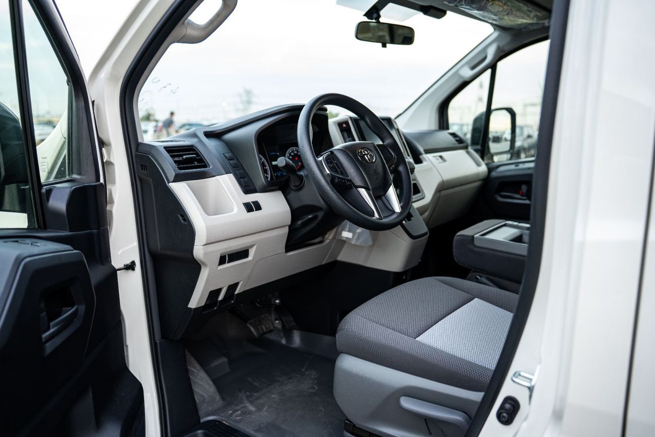 تويوتا هاياس 2026 Toyota Hiace Panel Van (GRH320 Series)