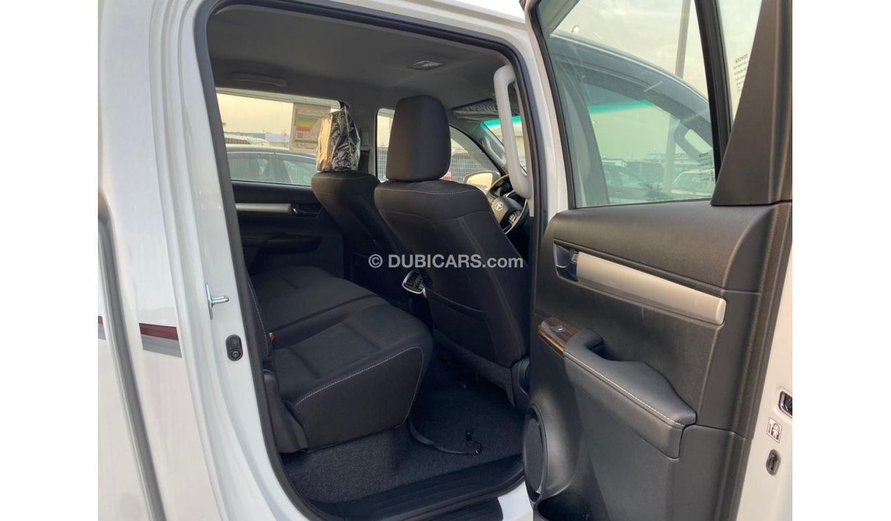 Toyota Hilux TOYOTA HILUX 4.0 AT WHITE 2023 * EXPORT ONLY *