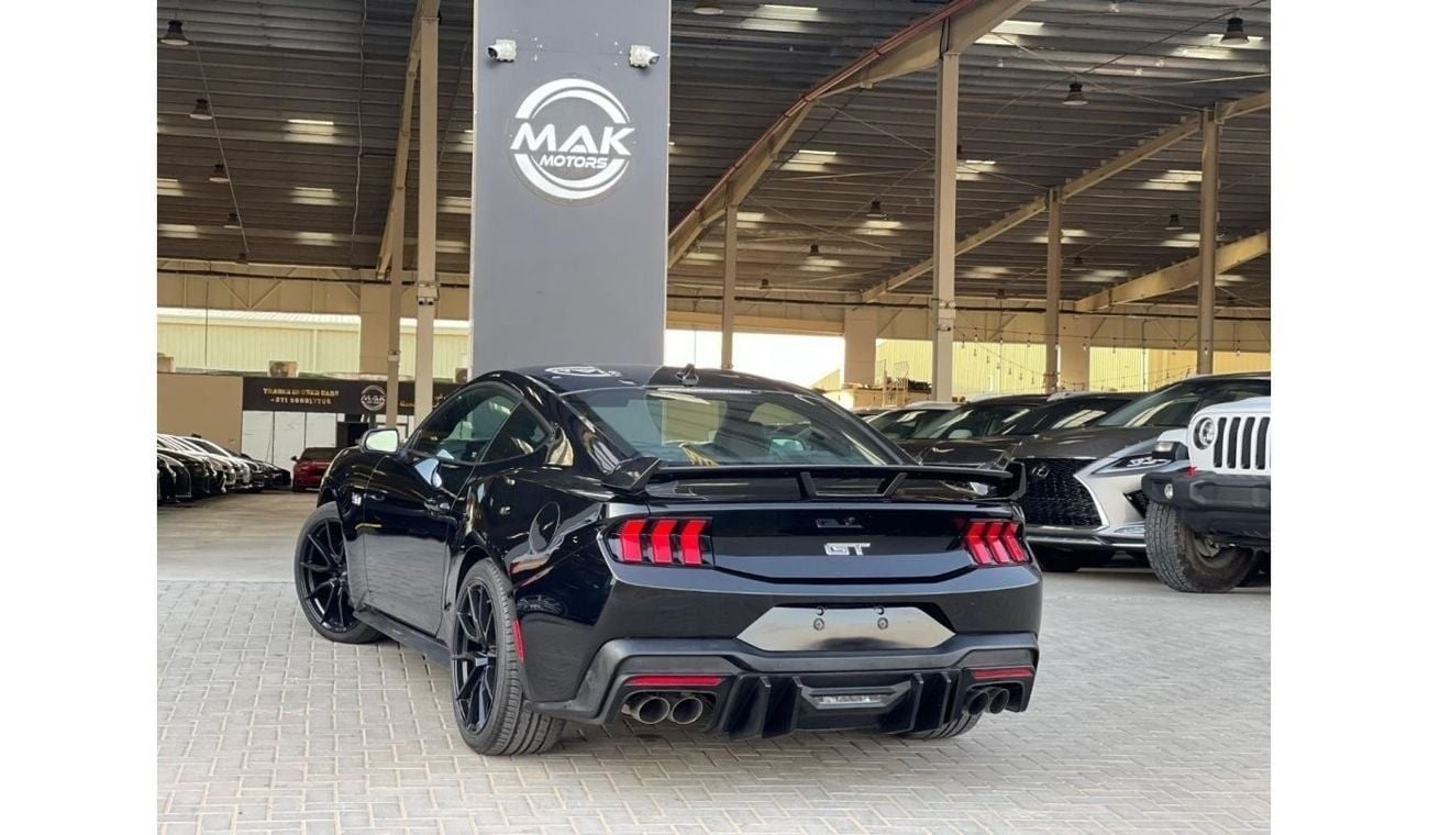 Ford Mustang GT 5.0 / PREMIUM /ELECTRONIC EXHAUST/ 4000 MILES ONLY / FULL OPTIONS