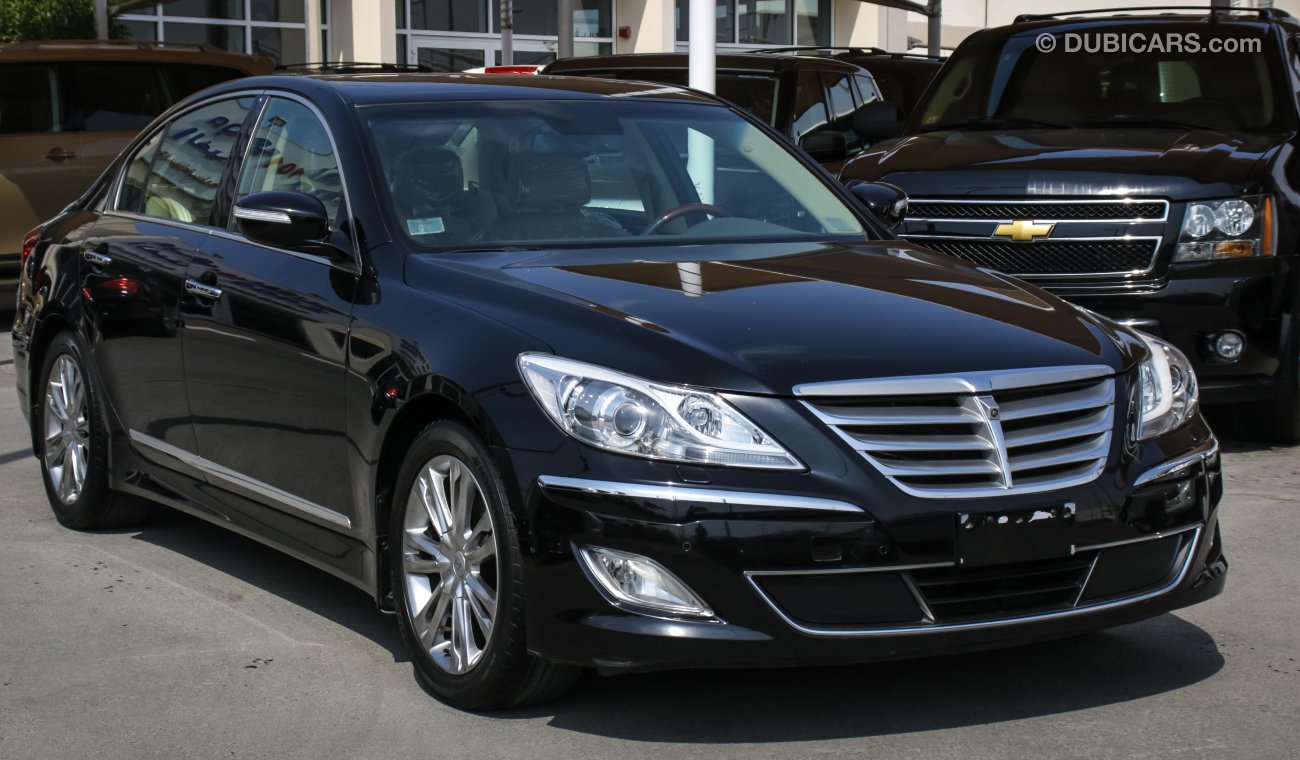 Hyundai Genesis 3.8L