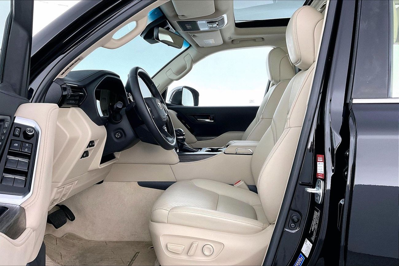 Nissan Kicks SV | 1 year free warranty | 0 Down Payment