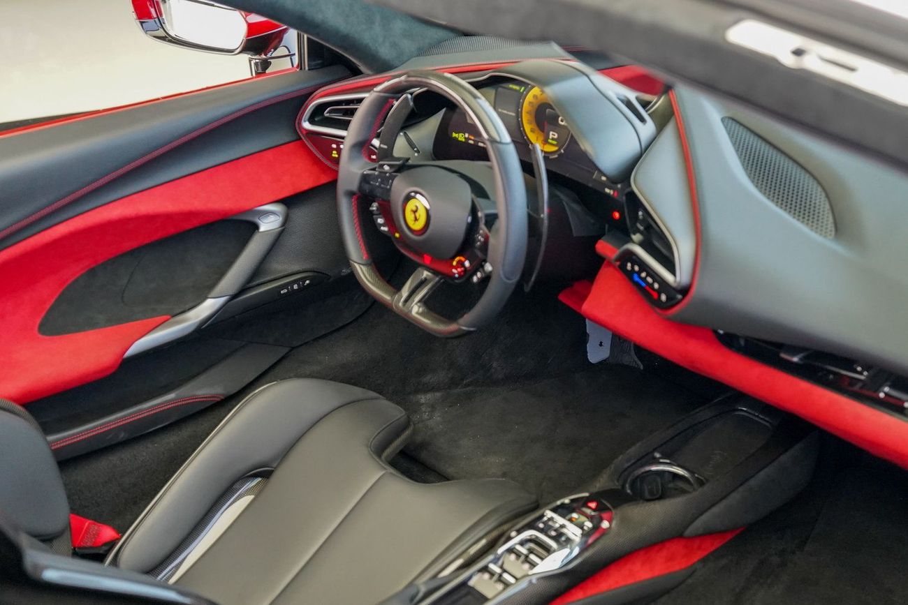 فيراري 296 GTS