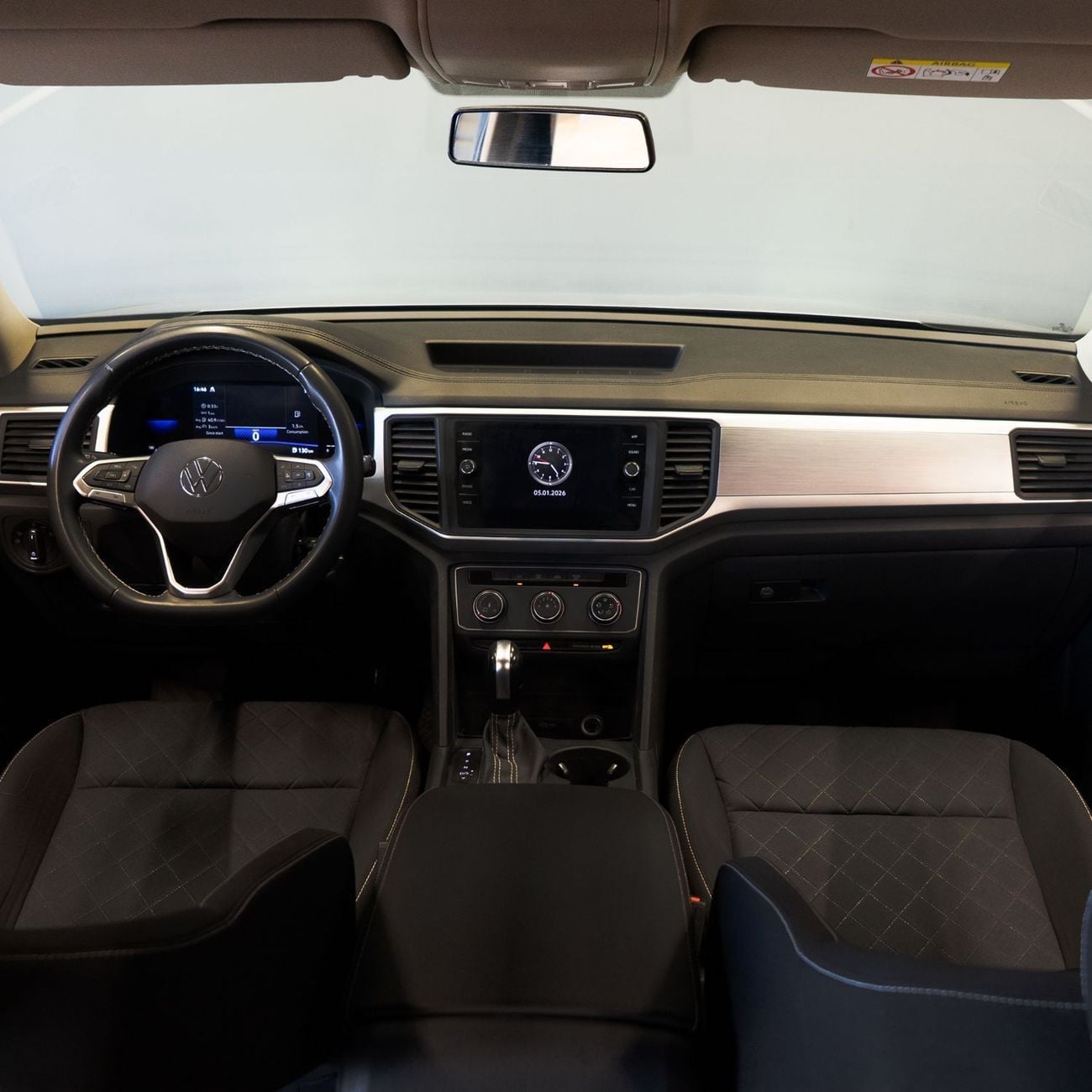 فولكس واجن تيرامونت Trendline 3.6L AED 1,724 pm • 0% Downpayment • Volkswagen Teramont • 1 Year Warranty