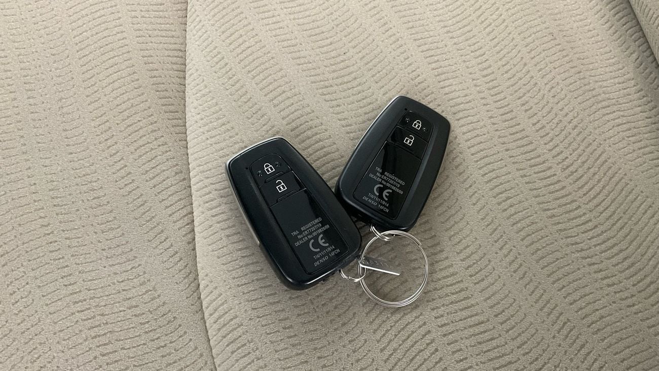 تويوتا برادو GXR | شامل الضمان | 0 ﺪﻔﻋﺓ ﺃﻮﻟﻯ