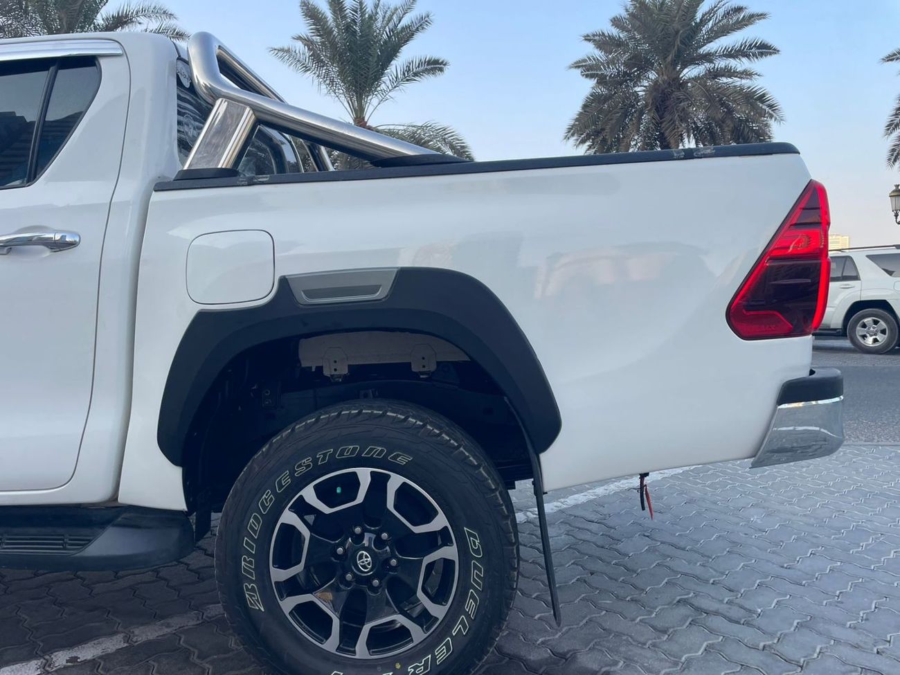 Toyota Hilux Toyota Hilux D4D Engine 2.8 Diesel Transmission colour white Automatic Interior Black D4D 4DOOR 5sea