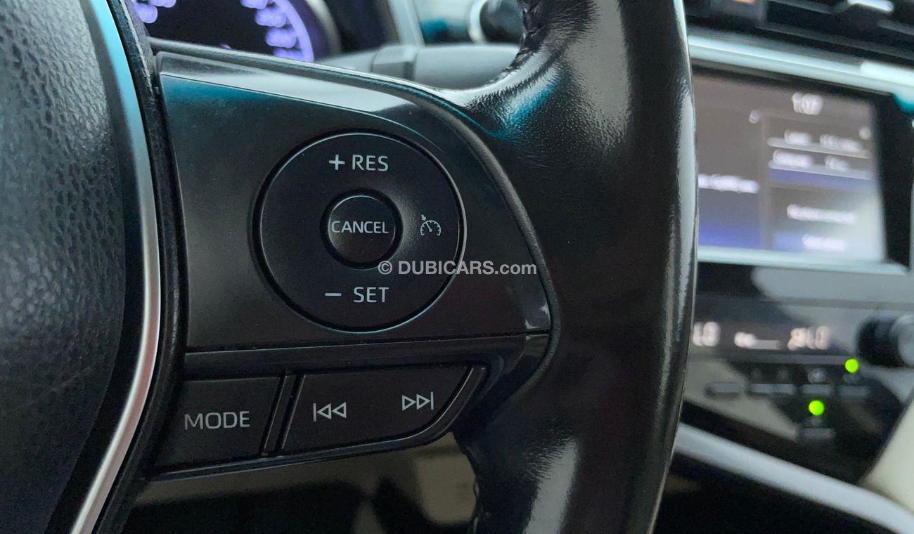 Toyota Camry GLE 2.5 | Zero Down Payment | Free Home Test Drive