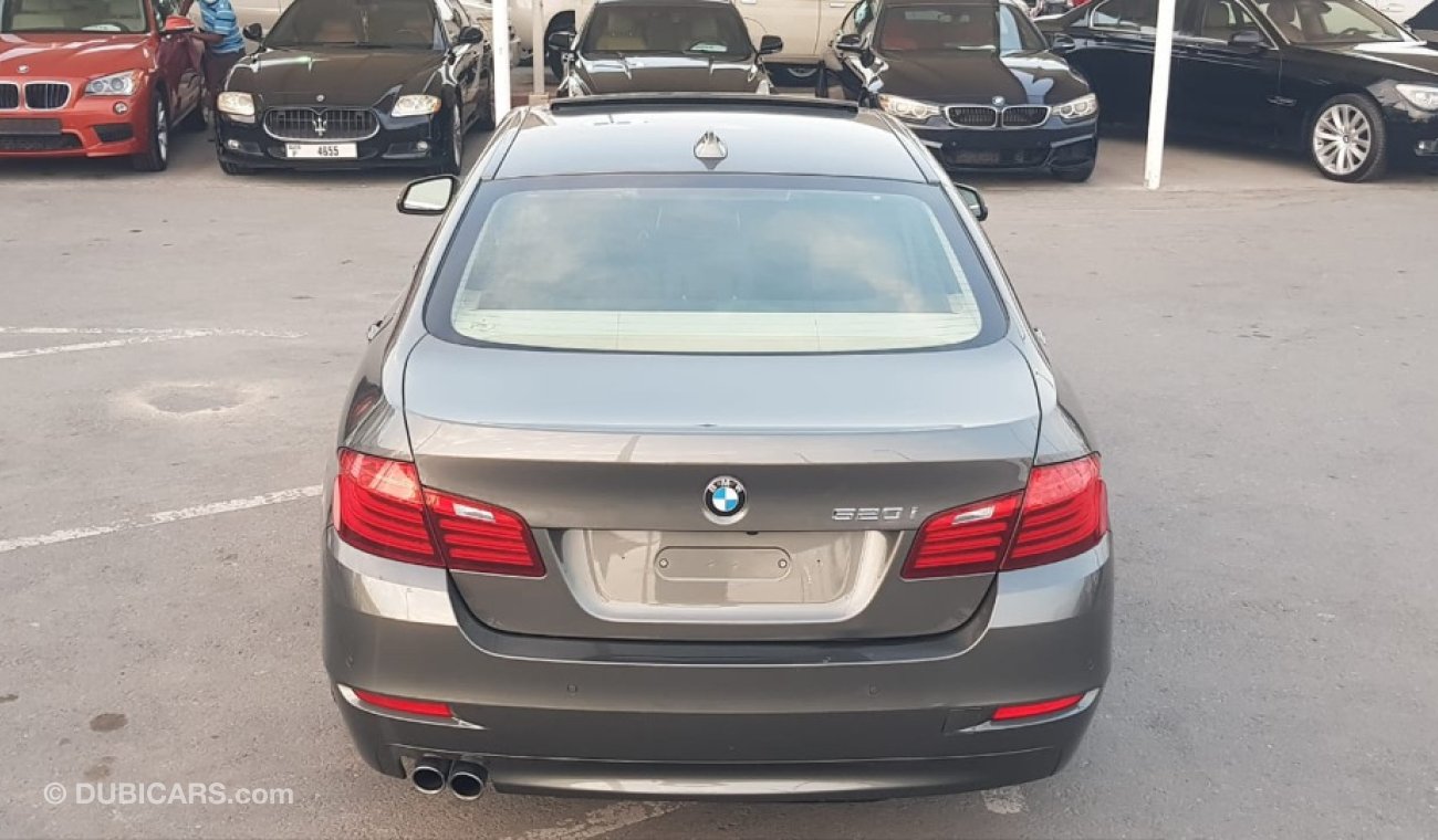 BMW 520i BMW 520 model 2015 GCC car prefect condition full option one owner