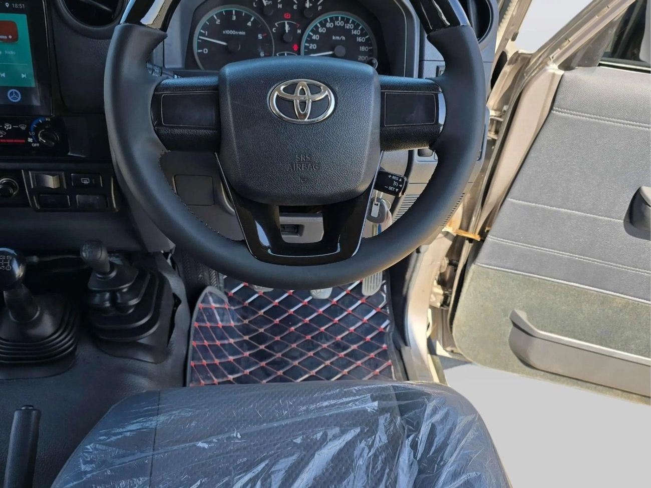 تويوتا لاند كروزر 70 Std 4.5L 4WD