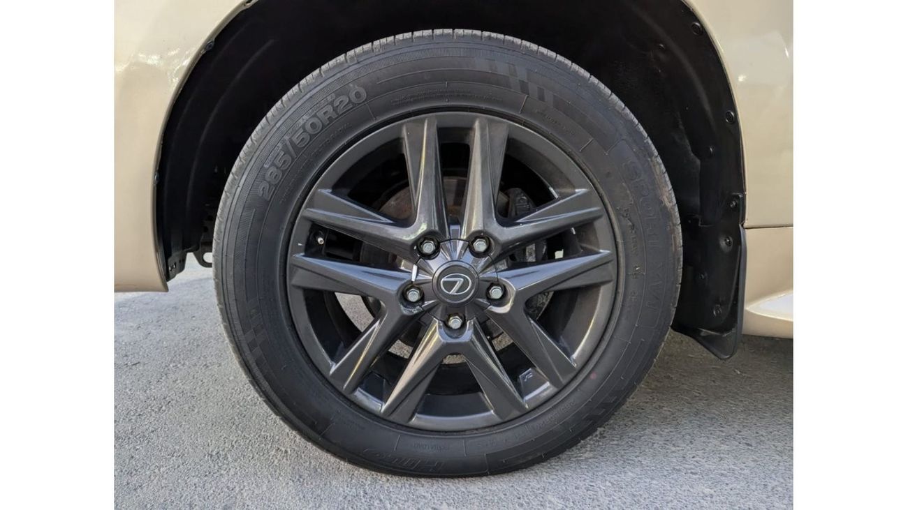 لكزس LX 570 LEXUS LX 570 2008 V8 ENGINE 5.7 CAR CONDITION VERY GOOD WITHOUT ACCIDENT available now REBOU NAJD US