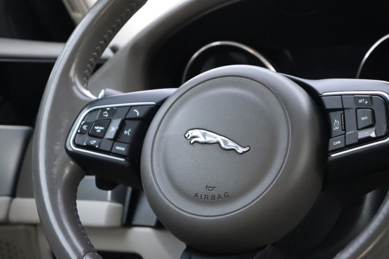 جاكوار XF JAGUAR XF R-SPORT 3.5L SUPERCHARGER 2016